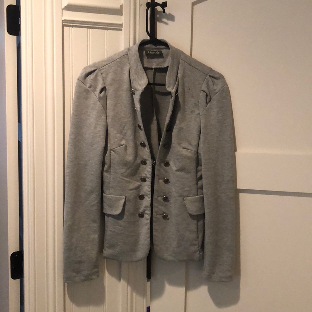 Gray soft-sweater blazer